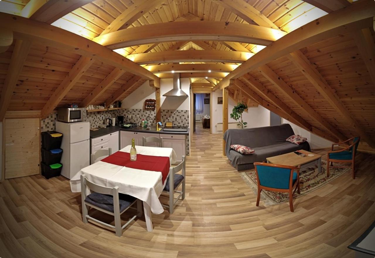 אוטוצאץ Apartman Tonka מראה חיצוני תמונה