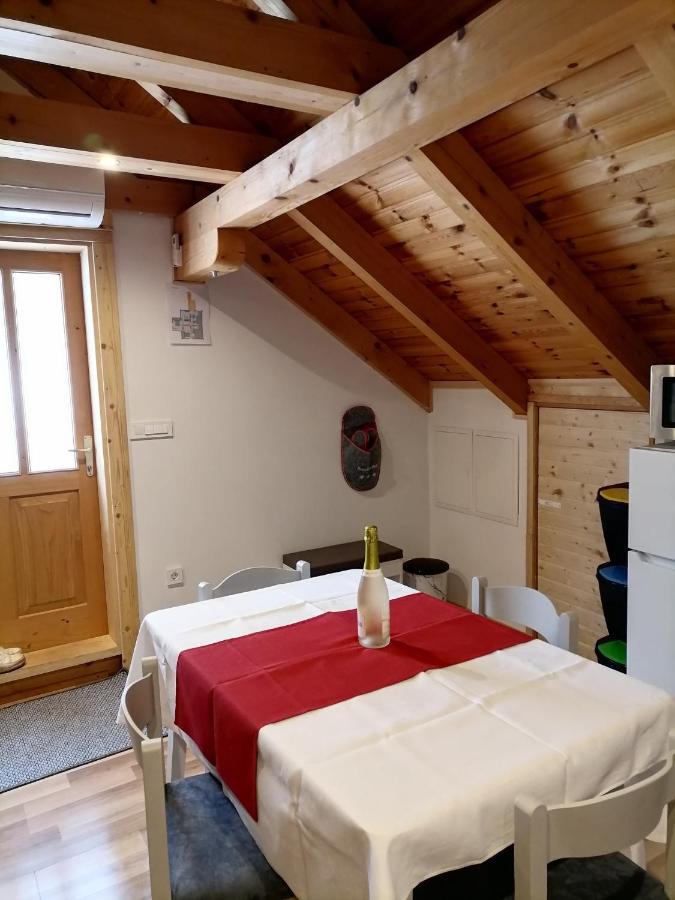 אוטוצאץ Apartman Tonka מראה חיצוני תמונה
