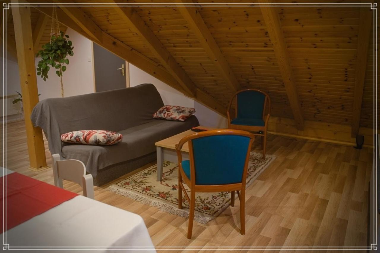 אוטוצאץ Apartman Tonka מראה חיצוני תמונה